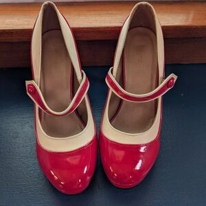Red and Cream Women's Mary Jane Shoes - Size 9
